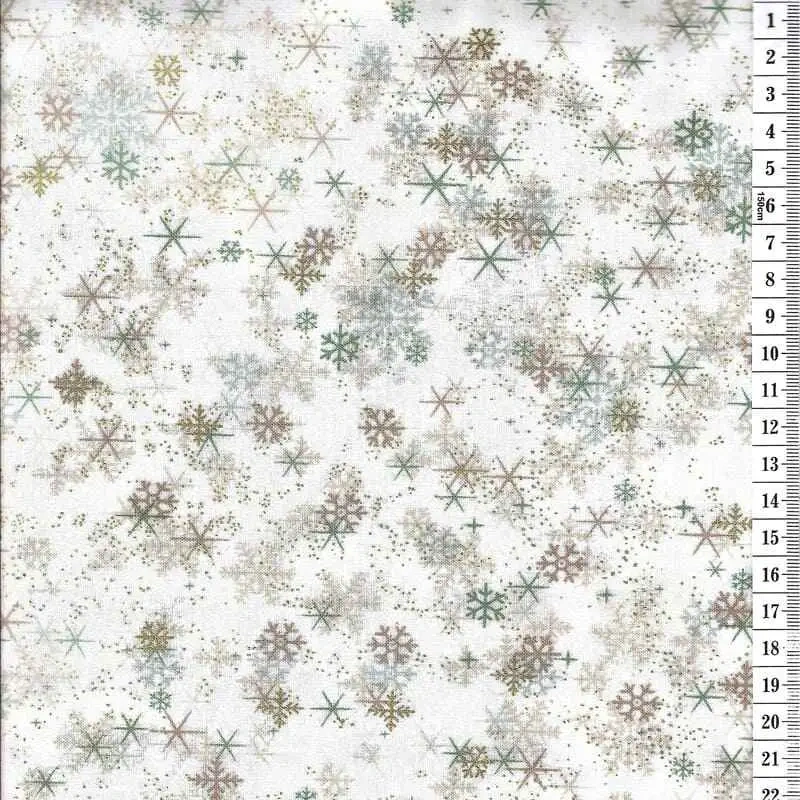 Látka na patchwork zelené, hnědé a zlaté sněhové vločky na smetanové
