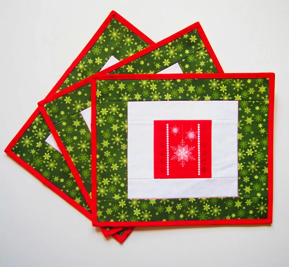 Patchworkové prostírání se sněhovou vločkou