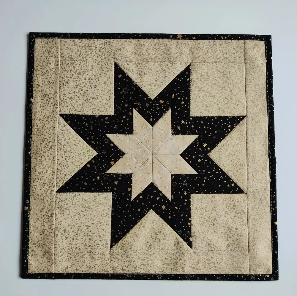 Černo zlatá betlémská hvězda