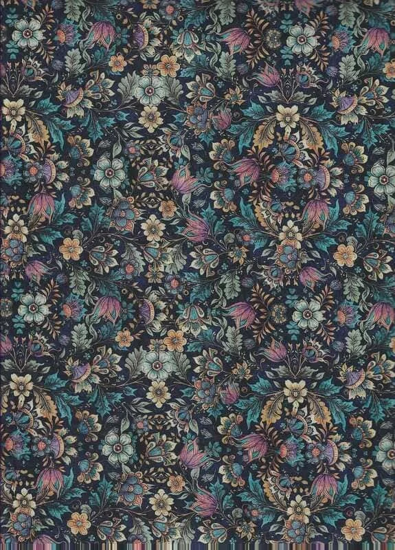 Drobné barevné květinky na tmavě modré