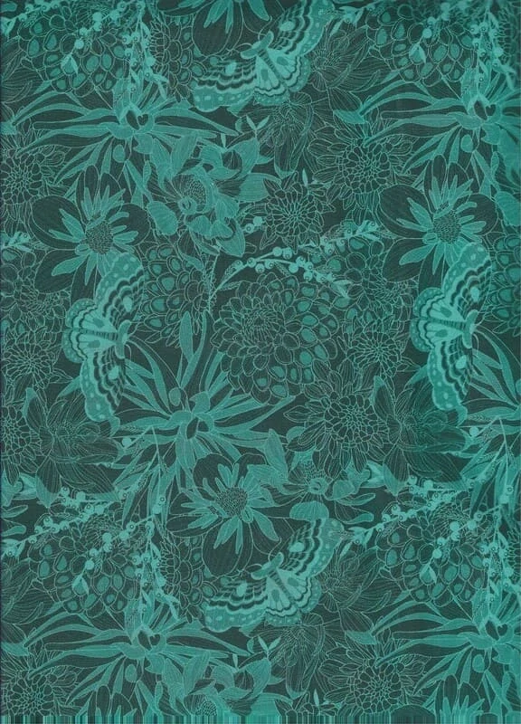 FQ Květy jiřin a můry v zelené