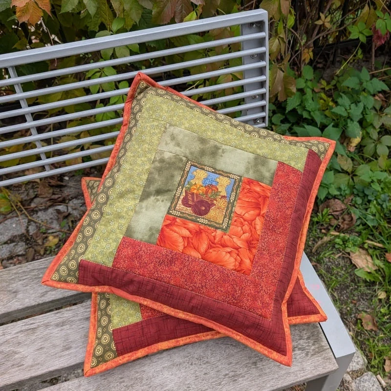 Podzimní patchworkový polštář s panáčky