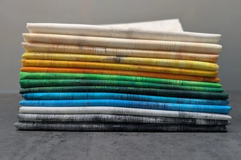 Balíček látek na patchwork Interwoven po 0,5 m