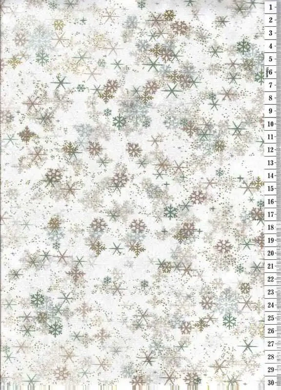 Látka na patchwork zelené, hnědé a zlaté sněhové vločky na smetanové