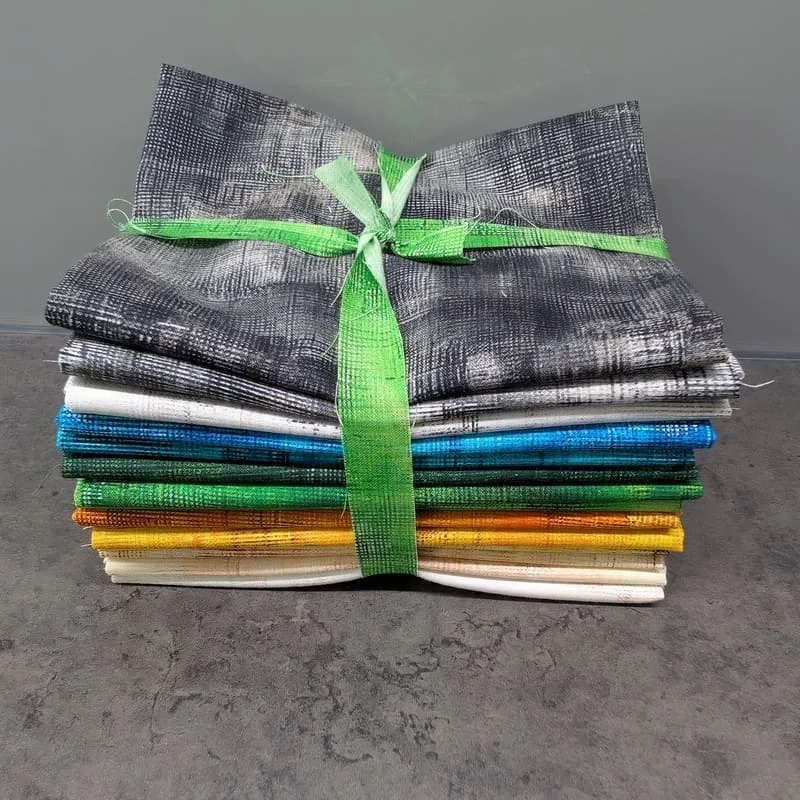 Balíček FQ z látek na patchwork z kolekce Interwoven