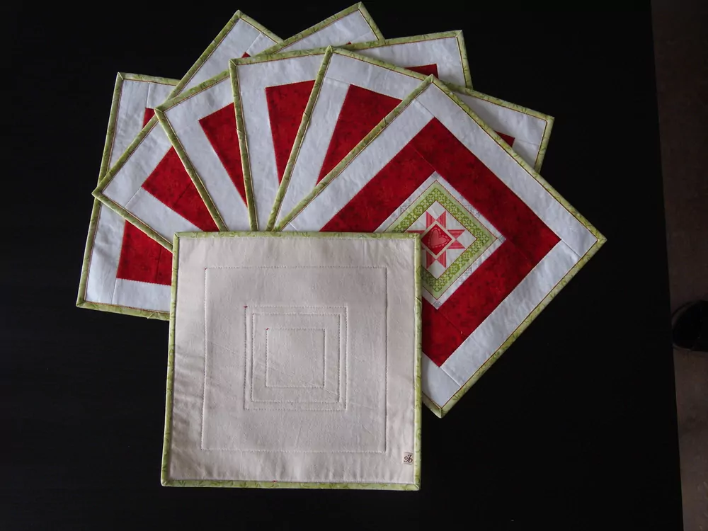 Prostírání s hvězdičkou a sněhovými vločkami