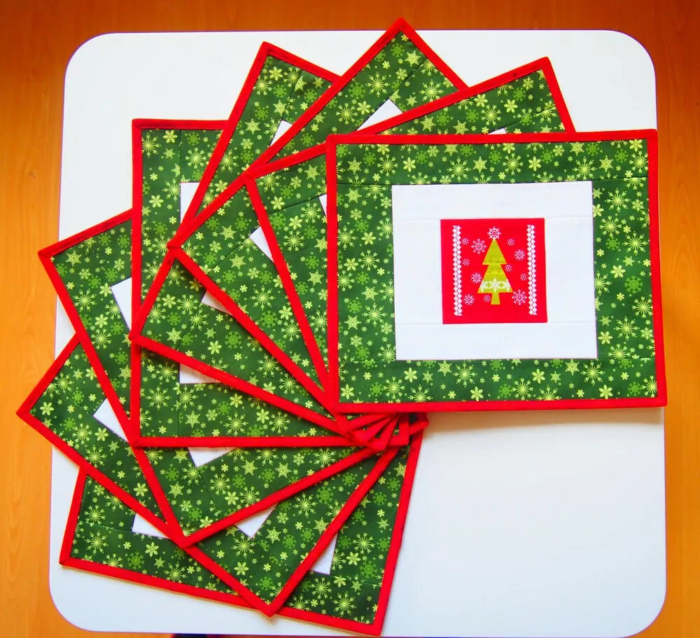 Patchworkové prostírání se sněhovou vločkou