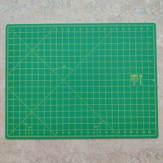 Řezací podložka 45 x 60 cm