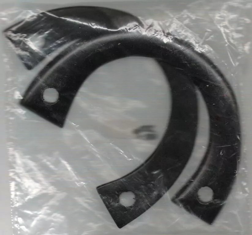 ucha na tašku dřevěná kulatá