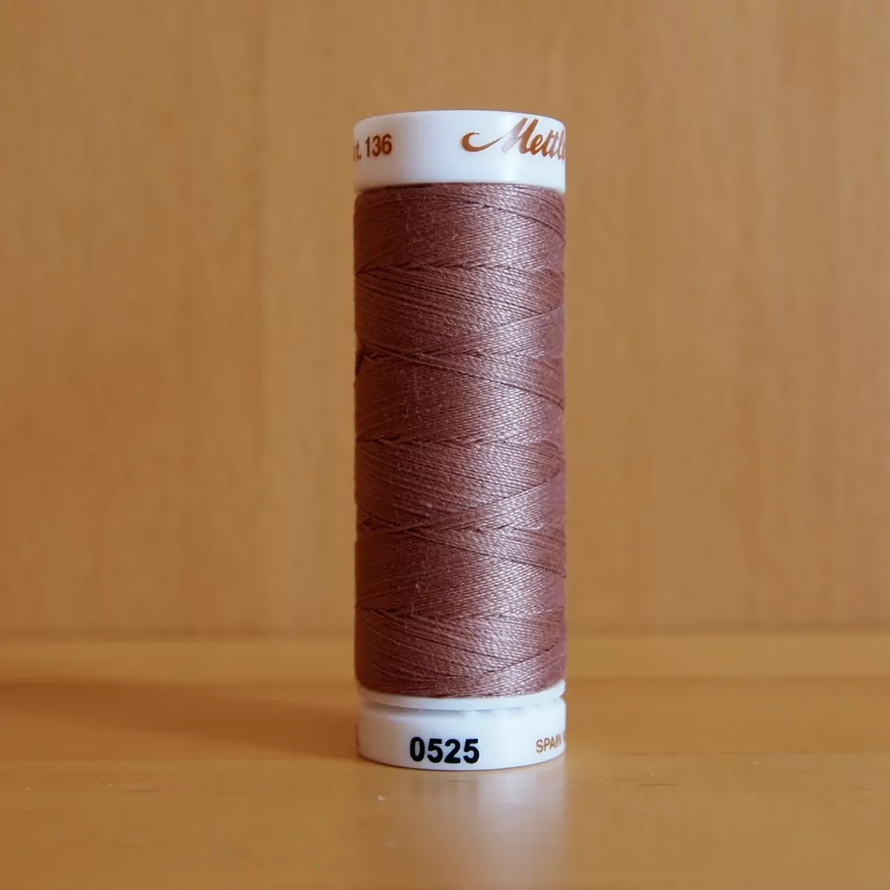 Quiltovací nit Mettler Silk-Finish Cotton 40 Q0280