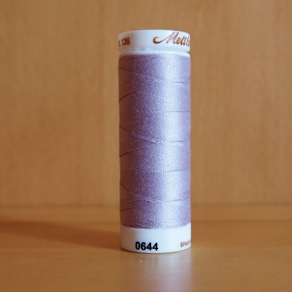 Quiltovací nit Mettler Silk-Finish Cotton 40 0644b