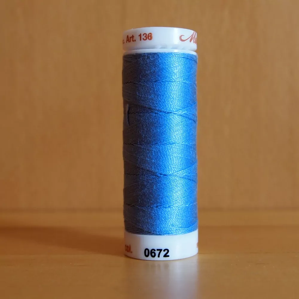 Quiltovací nit Mettler Silk-Finish Cotton 40 0672b