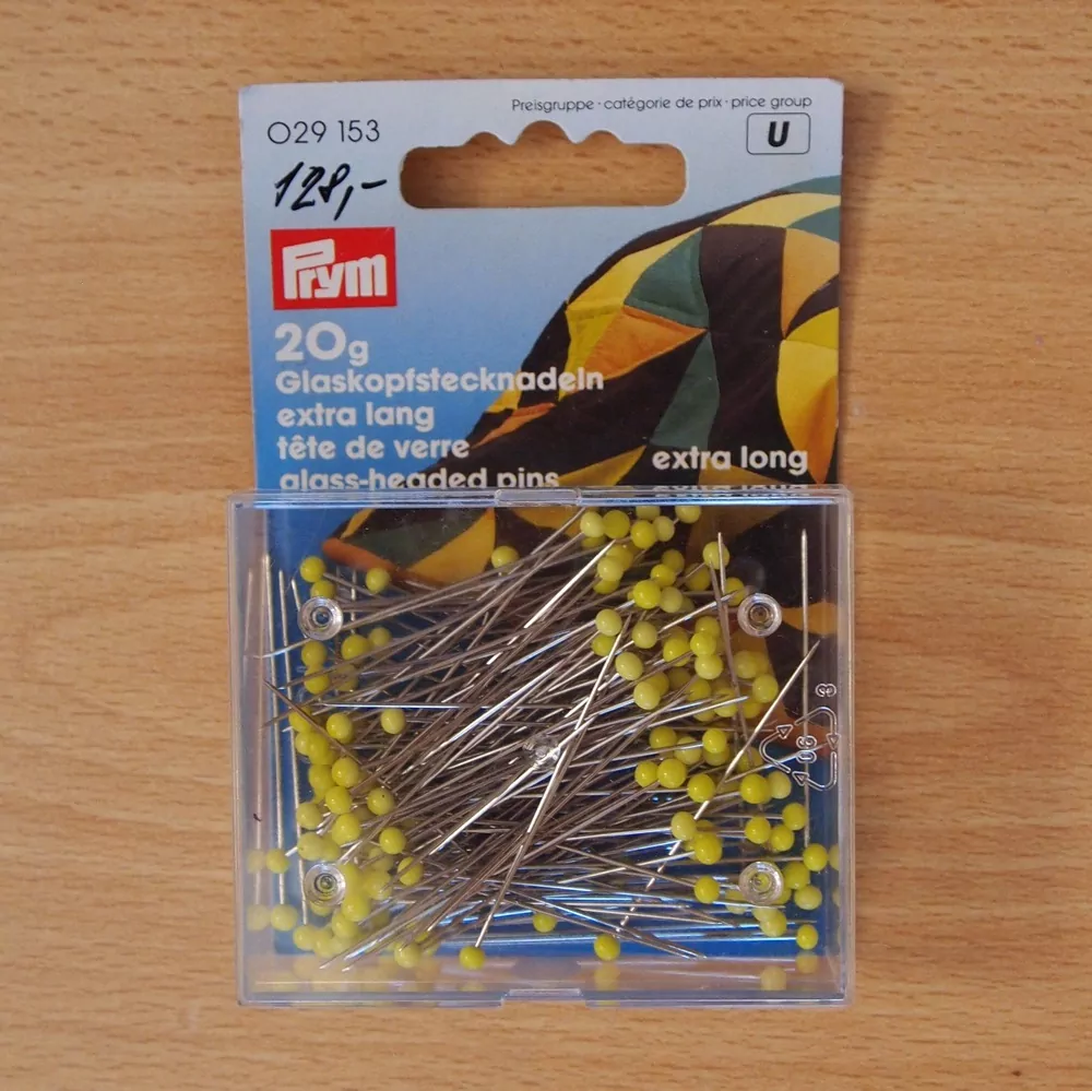 Špendlíky se žlutou hlavičkou