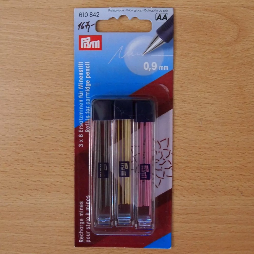 Barevné tuhy do pentelky