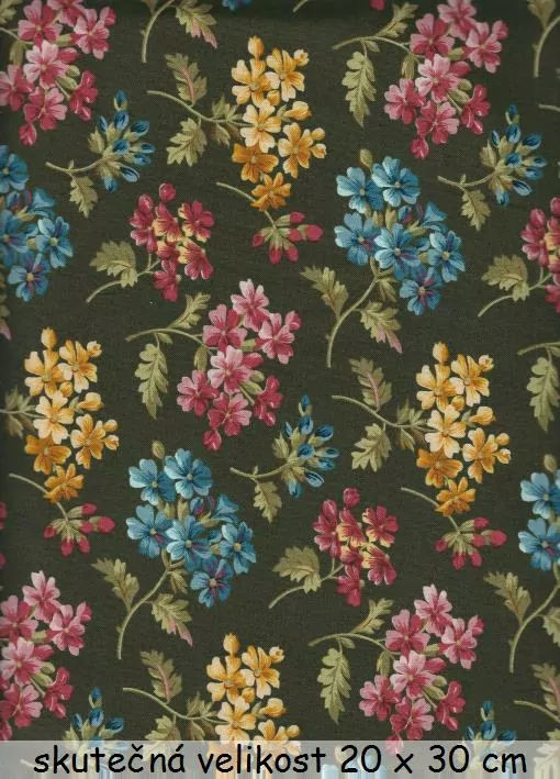 Barevné velké květy na tmavě zelené